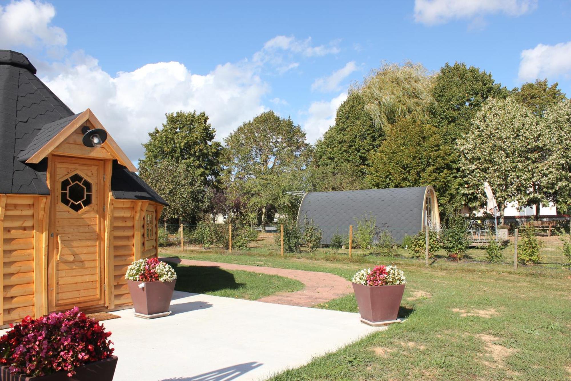 Chalets Clos Du Marais Chemille-en-Anjou Exterior photo